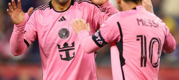 兰博竞技- 梅西玩游戏用切尔西 