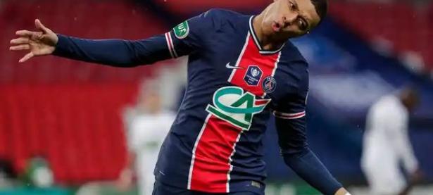 兰博竞技-姆巴佩在加拿大队比赛中逆转，赛事规则更新引发热议！的简单介绍