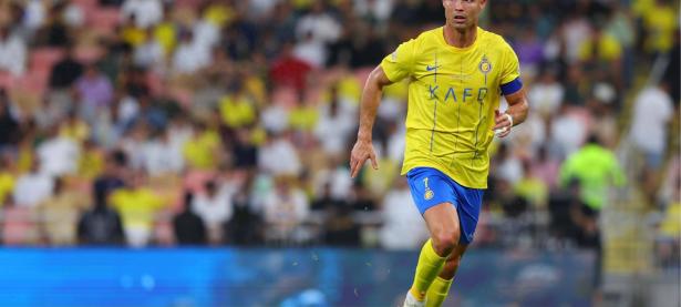 兰博竞技-C罗在拜仁比赛中挺进下一轮，战术调整引发热议！的简单介绍