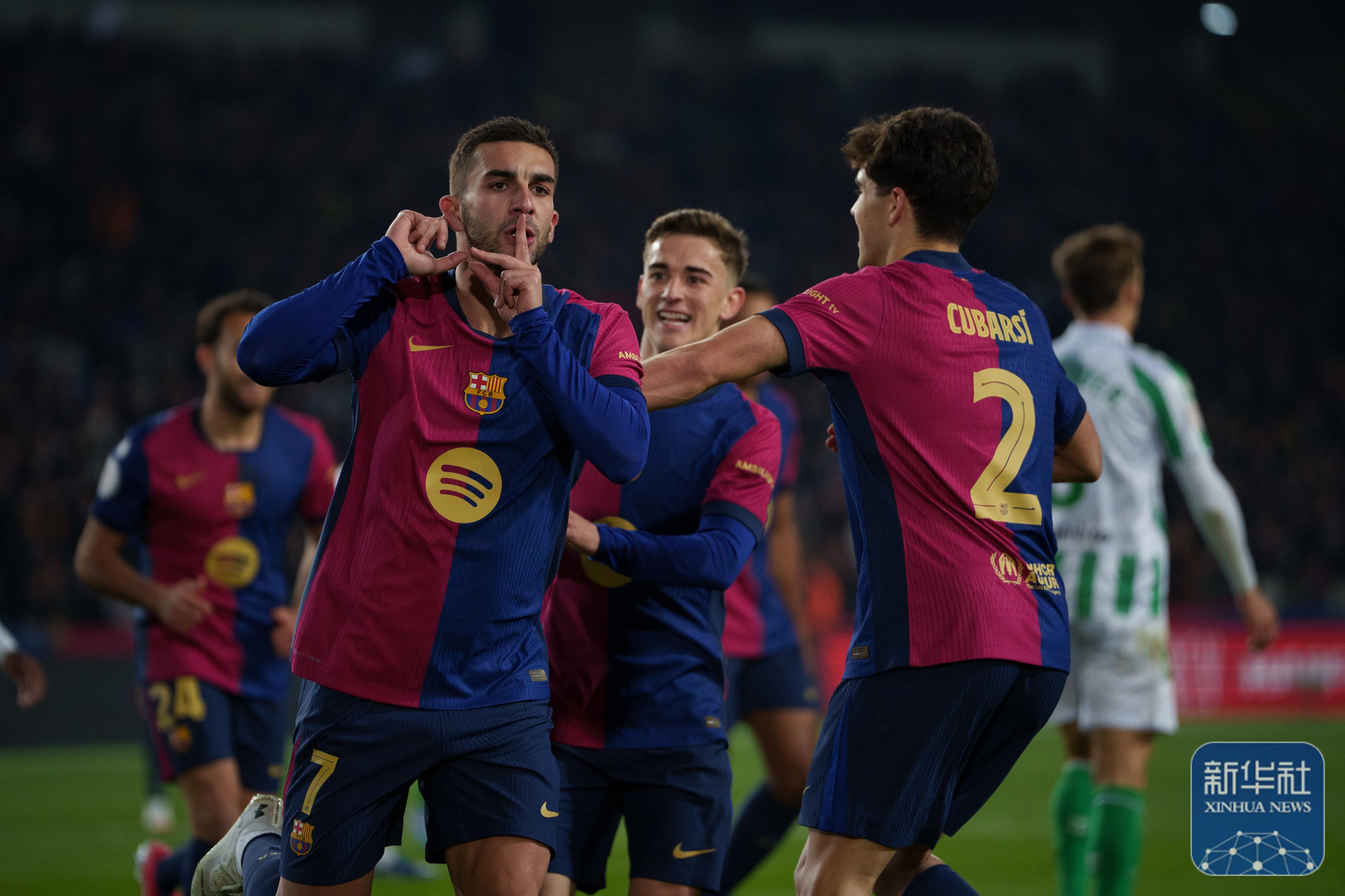 包含赛地聚焦——国王杯赛后热度飙升,法国国家队止住颓势,令人意外,年轻球员获得机会的词条 包含赛地聚焦——国王杯赛后热度飙升,法国国家队止住颓势,令人意外,年轻球员获得机会的词条