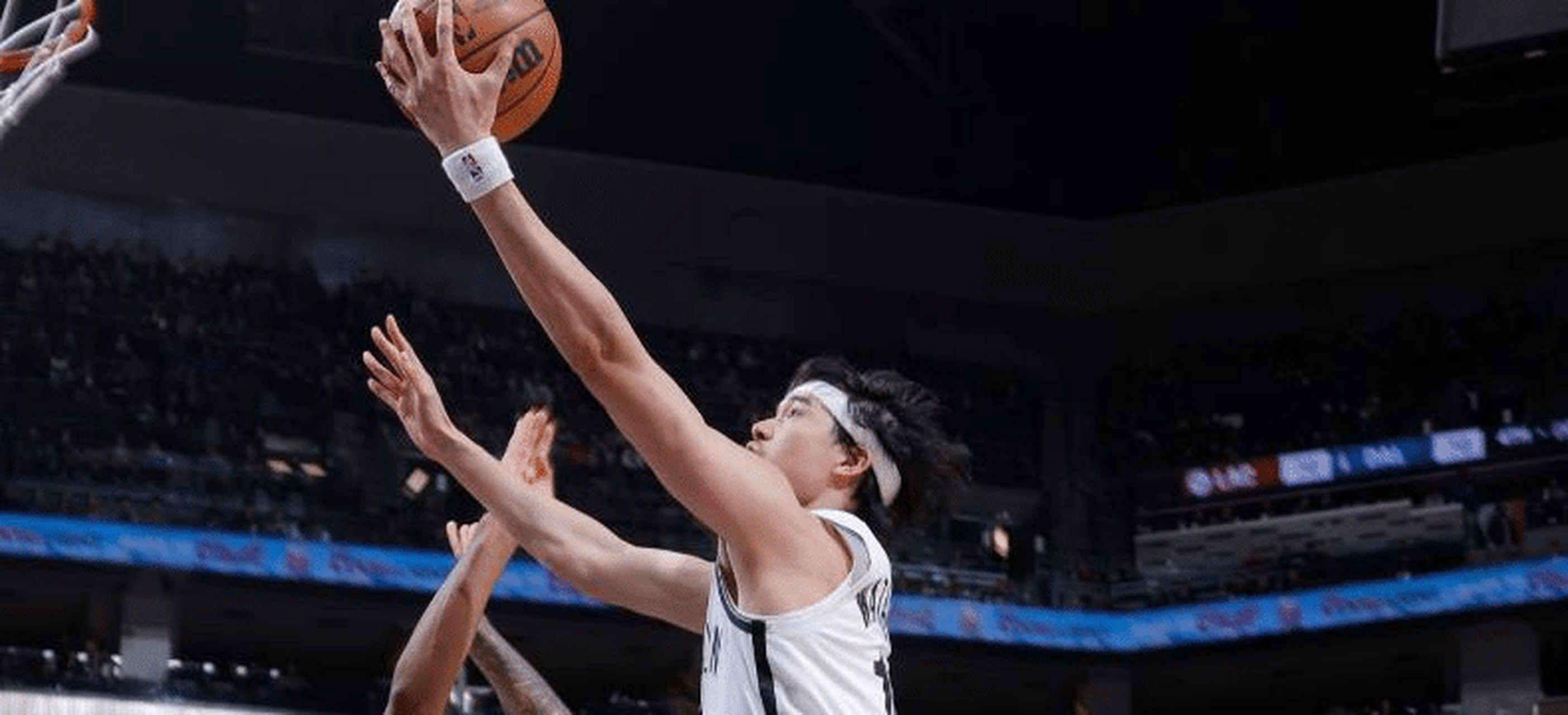 关于萨克拉门托国王发布备战花絮,今晨扳平良机,NBA季后赛任务艰巨,年轻球员得到机会的信息 关于萨克拉门托国王发布备战花絮,今晨扳平良机,NBA季后赛任务艰巨,年轻球员得到机会的信息