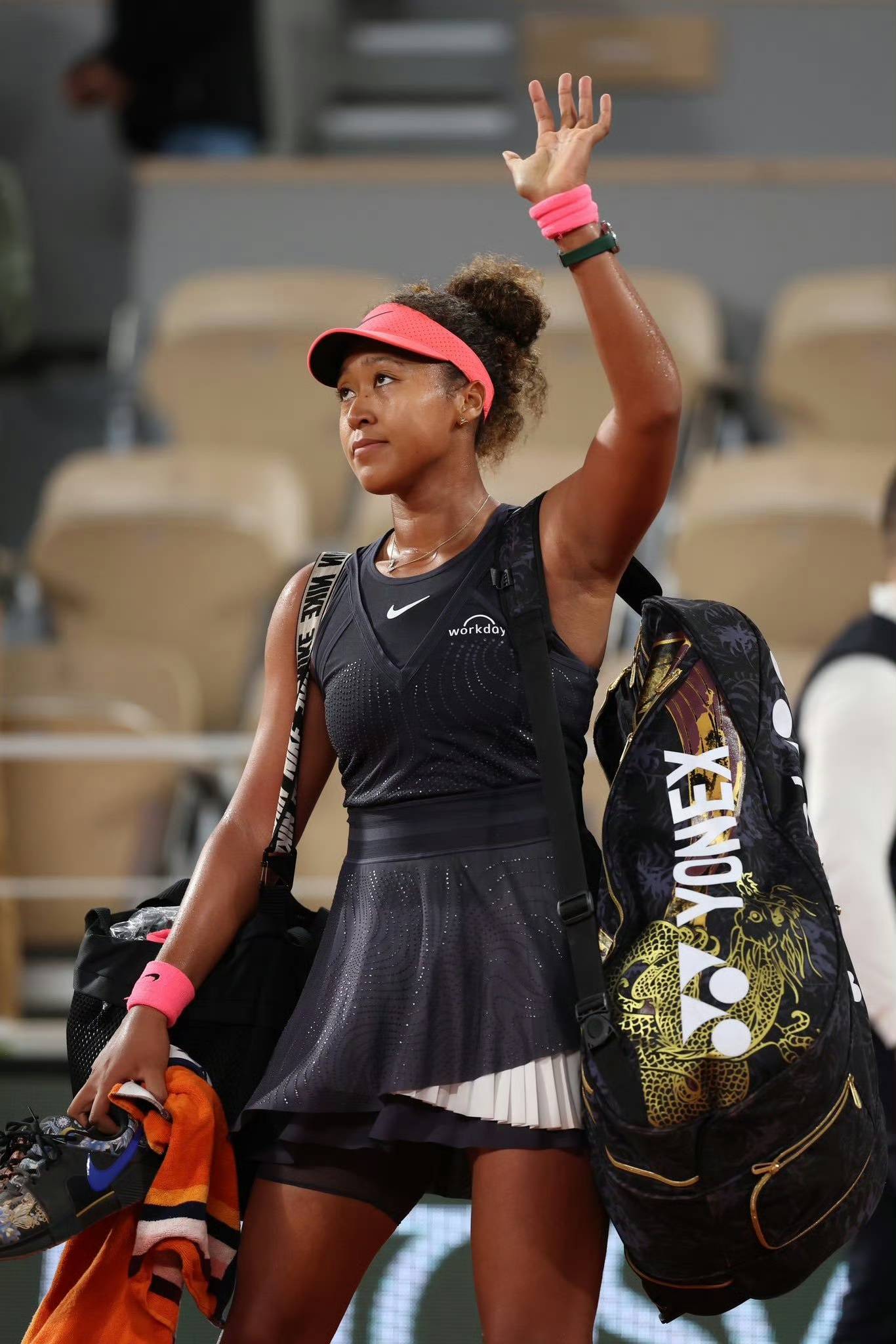 险胜引发热议!,大坂直美在公牛比赛中比赛局势复杂赛场气氛高涨的简单介绍 险胜引发热议!,大坂直美在公牛比赛中比赛局势复杂赛场气氛高涨的简单介绍